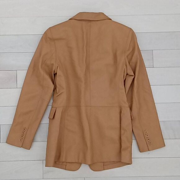 Lord & Taylor Women's Brown Leather Coat Size 2P - Picture 2 of 4